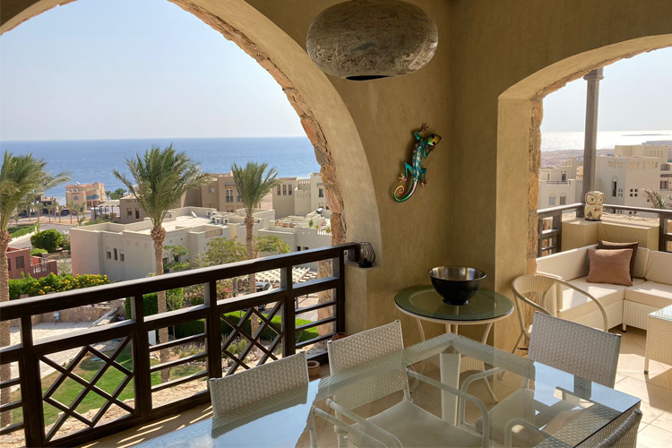 3 BR Apartment with Panoramic sea view - 45